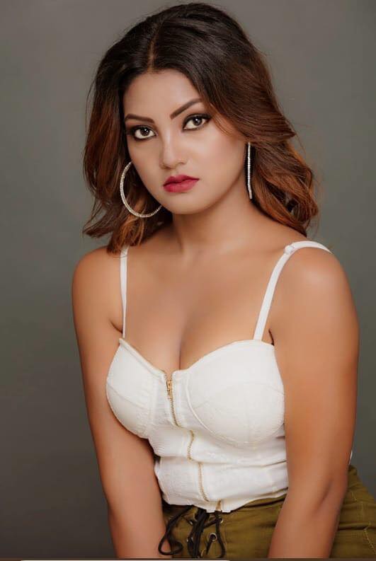 हट मोडलको सूचीमा जम्दै सृजना (फोटो फिचर सहित)