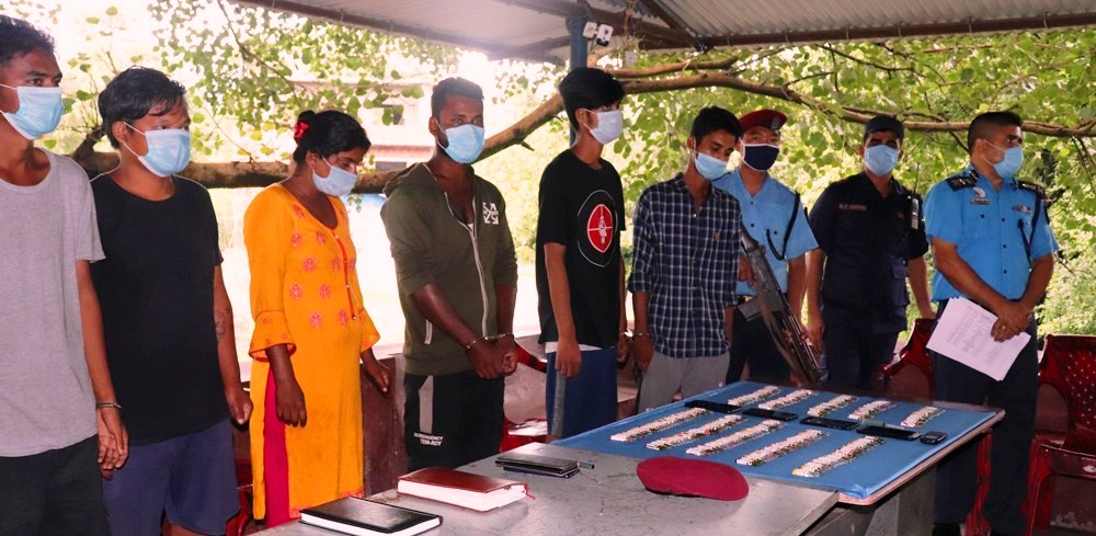 उदयपुरमा लागूऔषध कारोबारी एक दम्पती जोडीसहित ८ जना पक्राउ