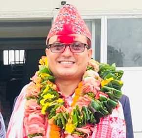 प्रशासकीय अधिकृत आचार्यको सम्मान सहित विदाई