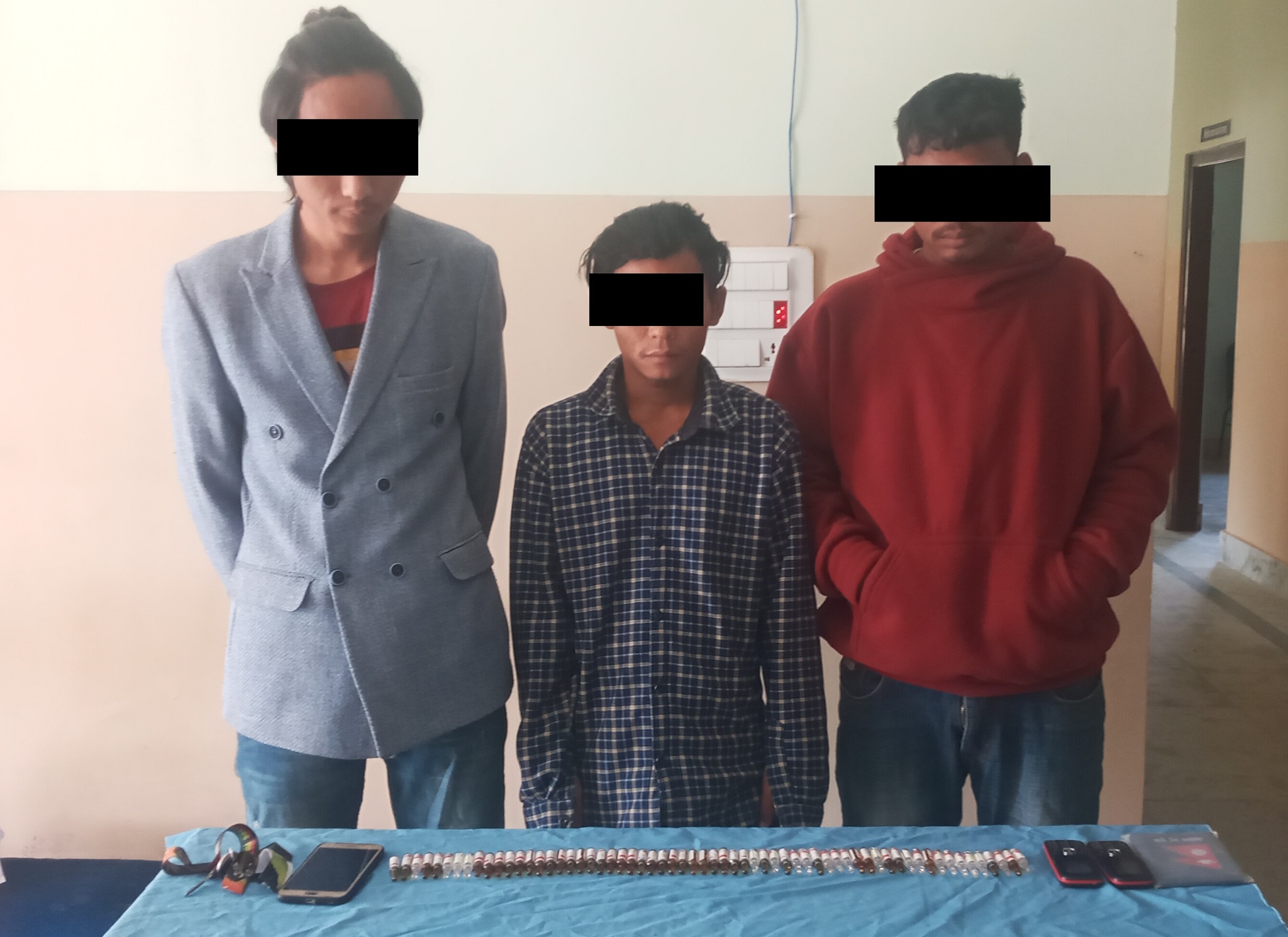 लागुऔषध सहित तीन युवा उदयपुरमा पक्राउ