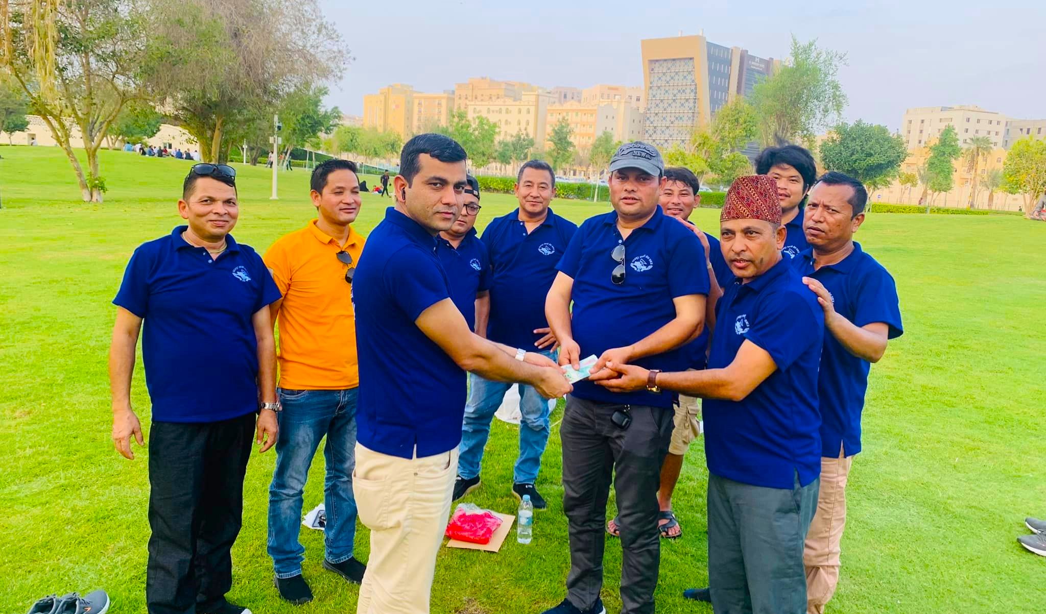 उदयपुरमा फोक्सोको क्यान्सरबाट मृत्यु हुने निराजनको परिवारलाई कतारबाट आर्थिक सहयोग