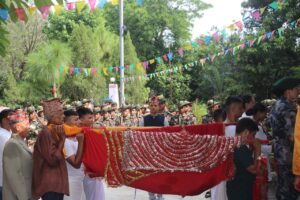 उदयपुरमा यसरी फुलपाती भित्र्याईयो (फोटो फिचर सहित)