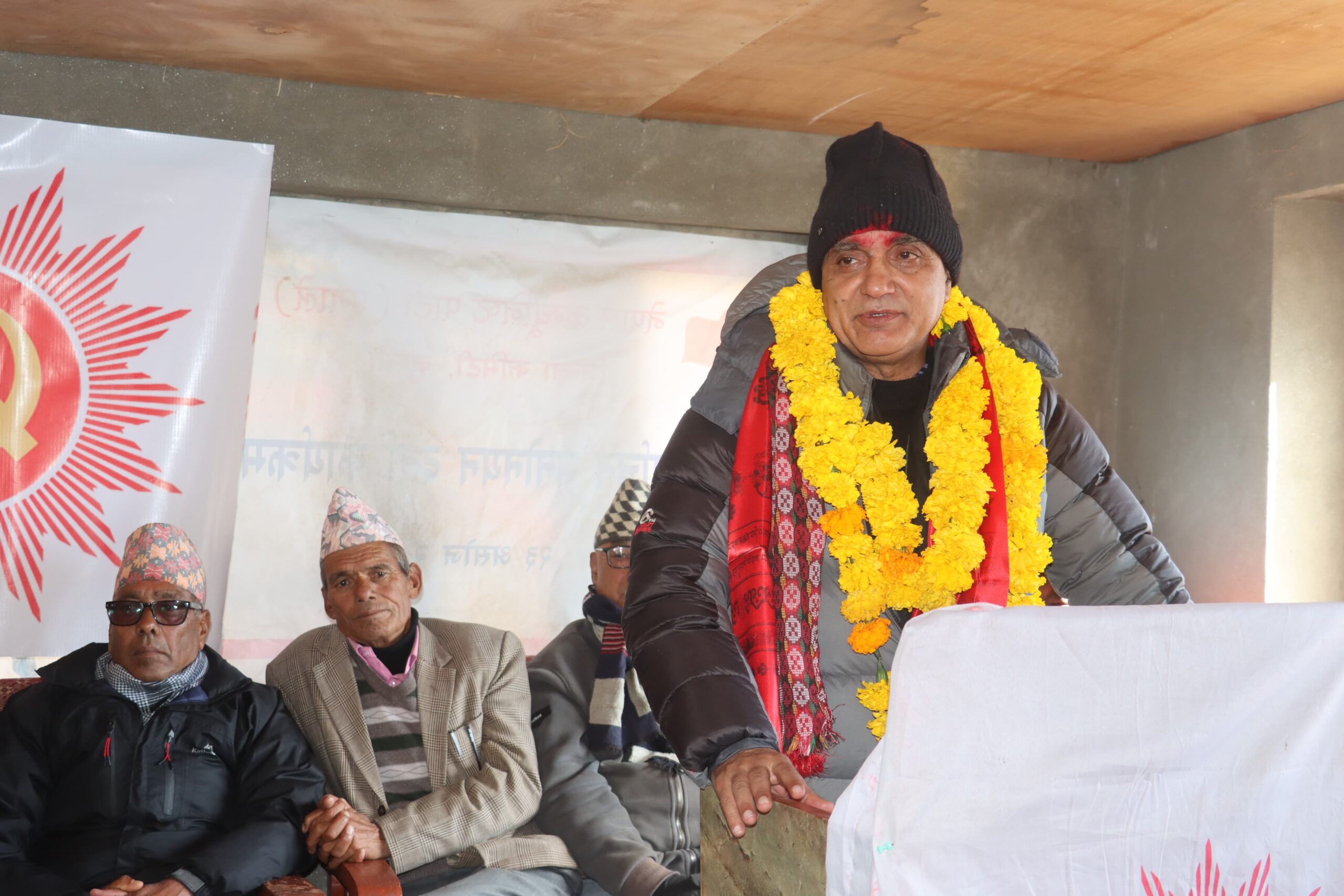 कर्मचारीहरुलाई हिमालीजिल्लामाआउन सहज र अभिप्रेरित गर्न जरुरी