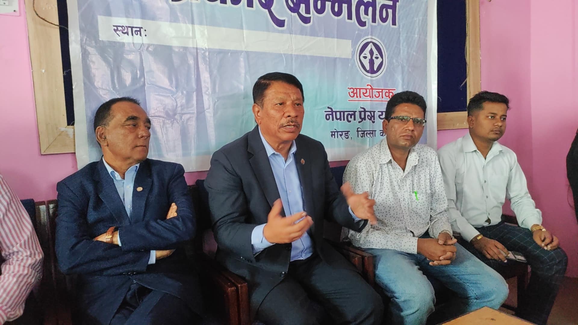 सात बुँदे सम्झौता अनुरुप नै सरकार चल्छ ः मन्त्री सिंह