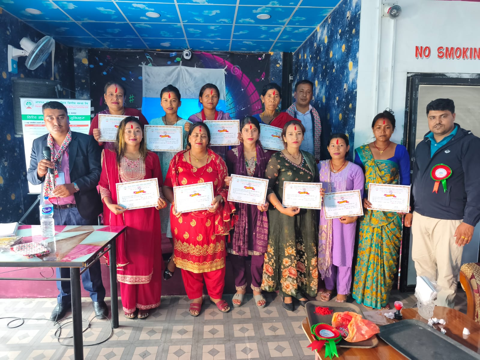 चुहाडेमा आरम्भ चौतारी लघुवित्तको वित्तिय साक्षरता कार्यक्रम सम्पन्न