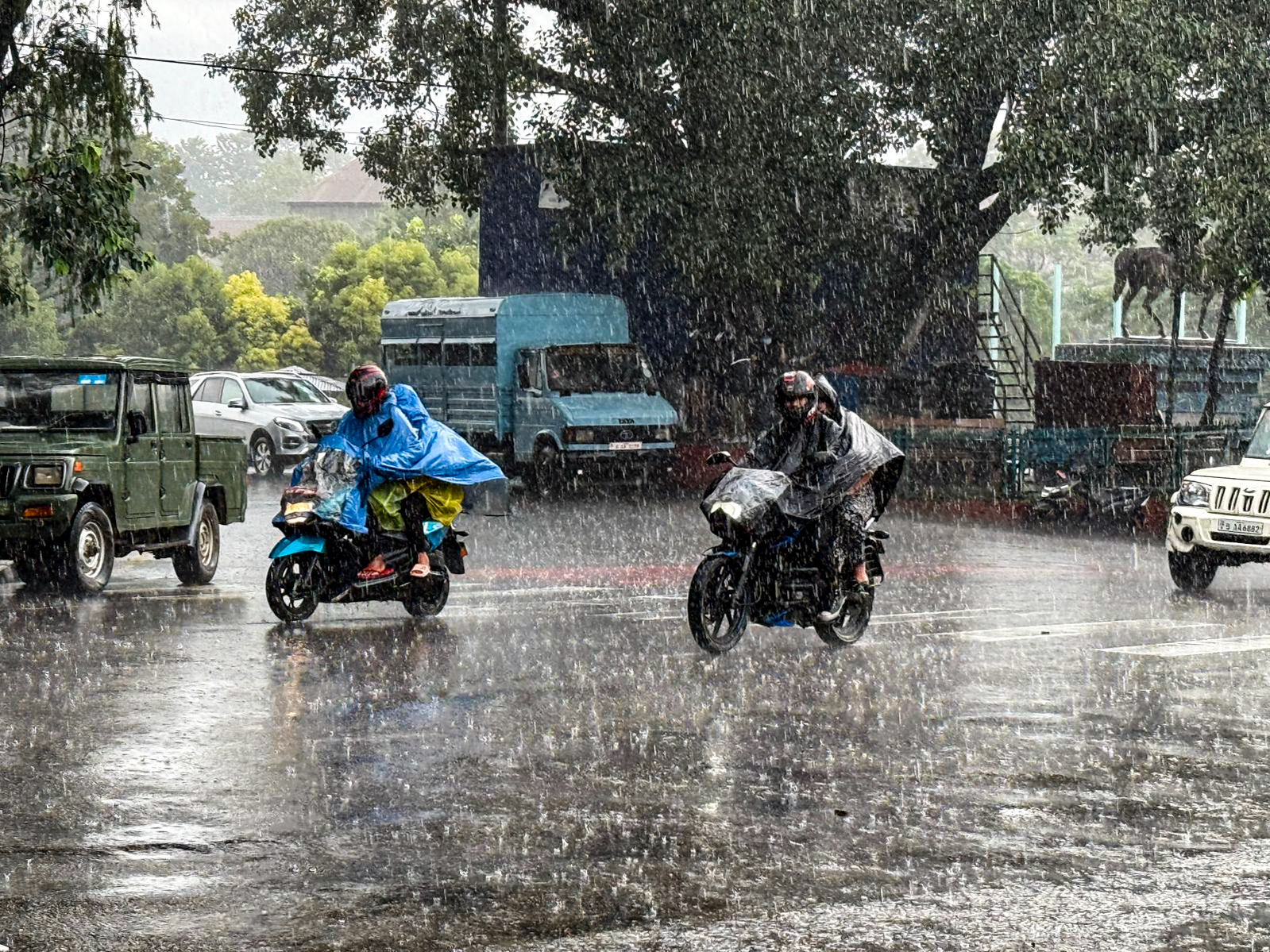हिमाली र पहाडी भू–भागका केही स्थानमा मध्यम वर्षाको सम्भावना